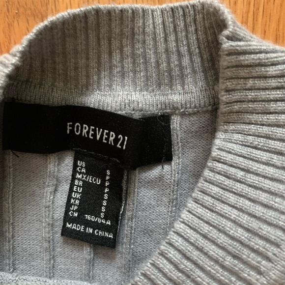 Grey Forever 21 Sweater - Picture 2 of 2
